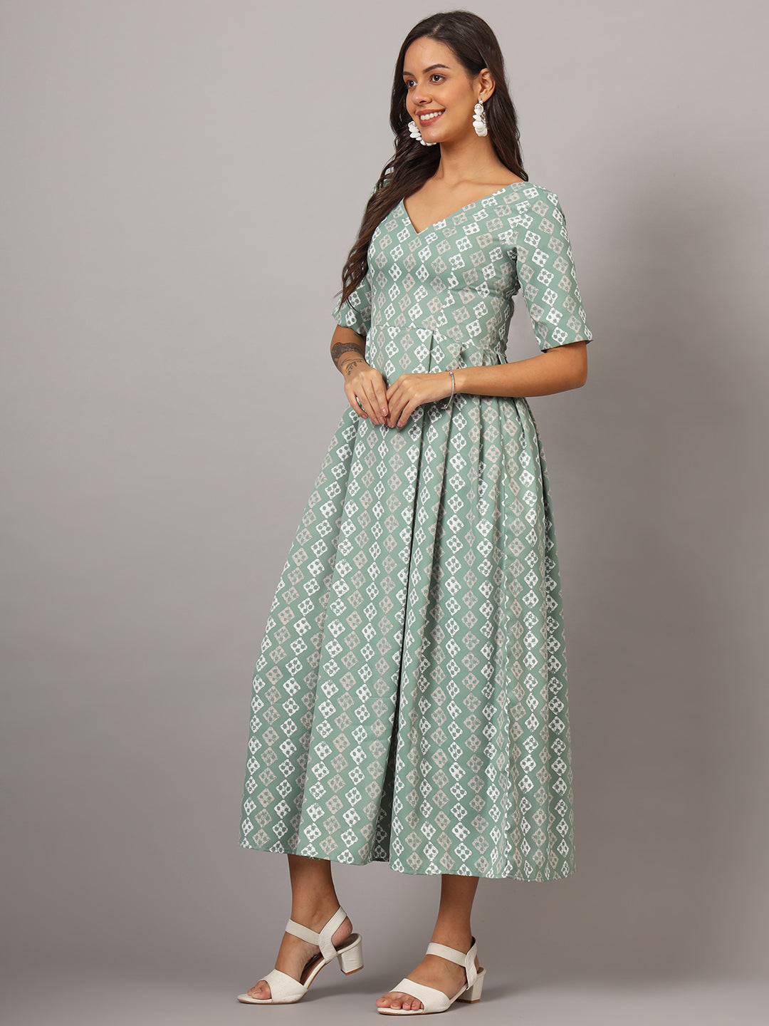 Box Pleted Dress