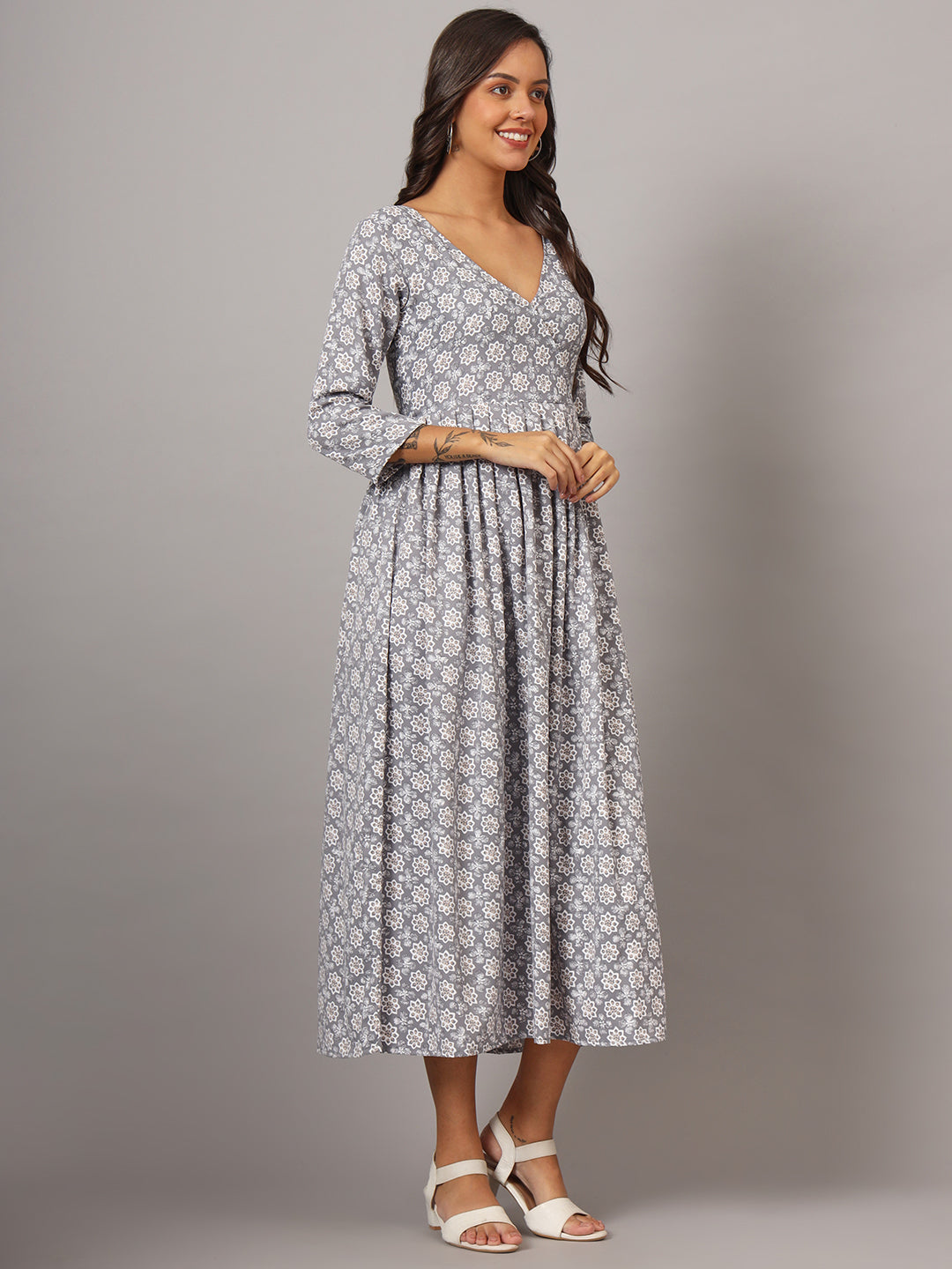 V-neck Calf Length Kurta
