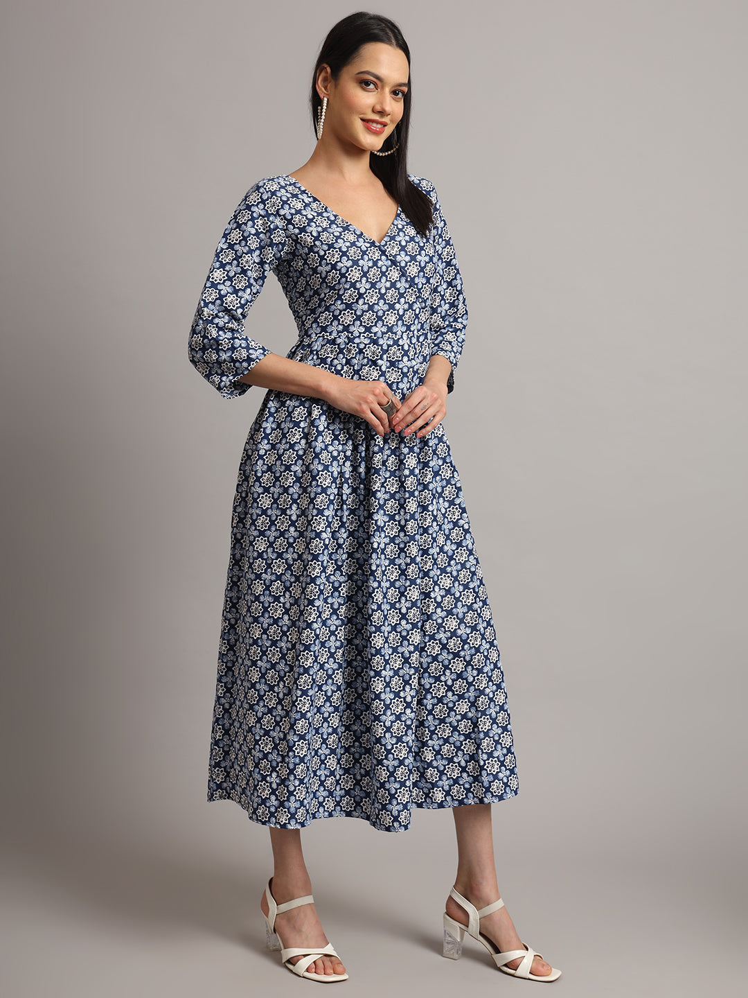V-neck Calf Length Kurta