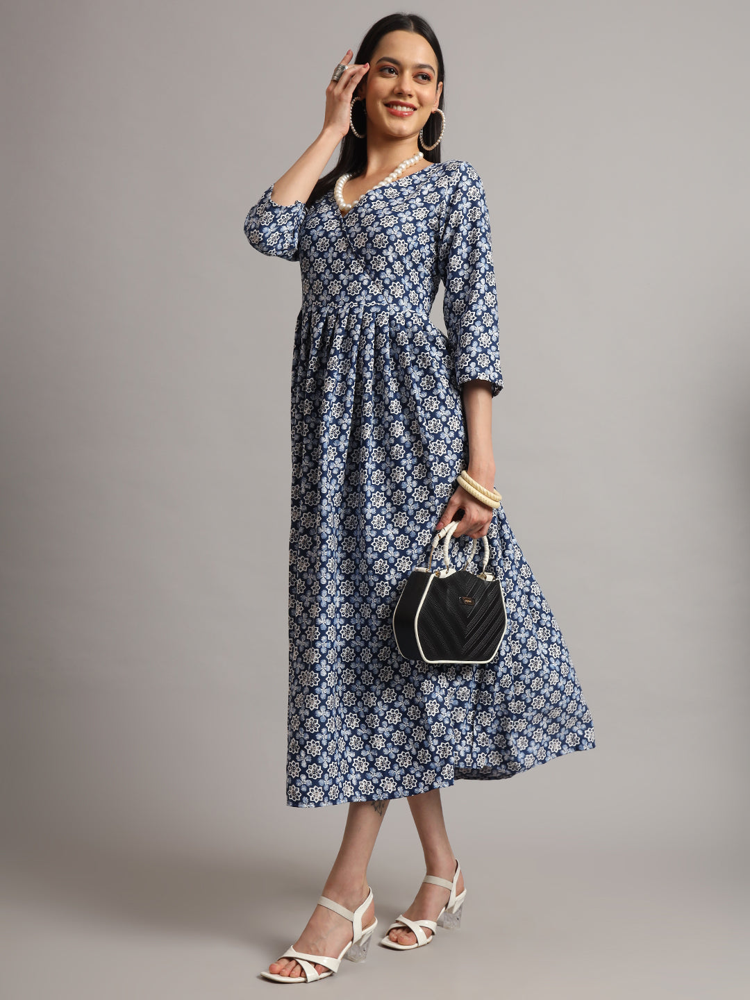 V-neck Calf Length Kurta