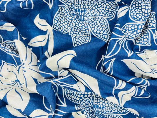 Floral Print Blue Color Cotton Hand Loom Fabric (Width 58 Inches)